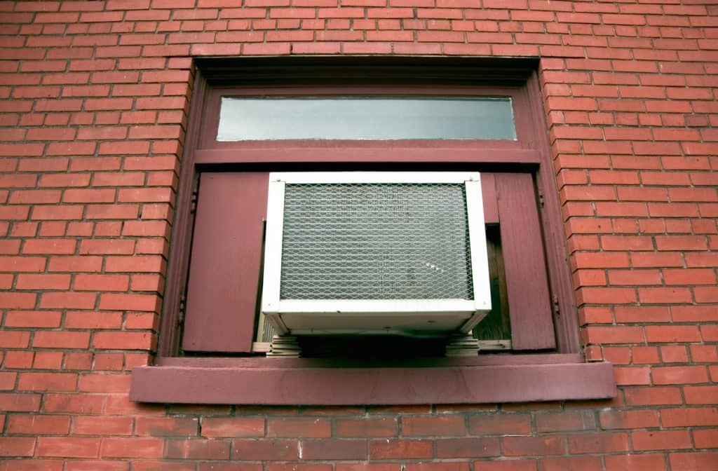 How to Properly Remove Your Window Air Conditioner